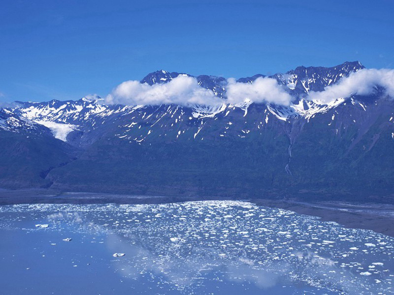 “几回青琐点朝班”-杜甫眼中的天上人间